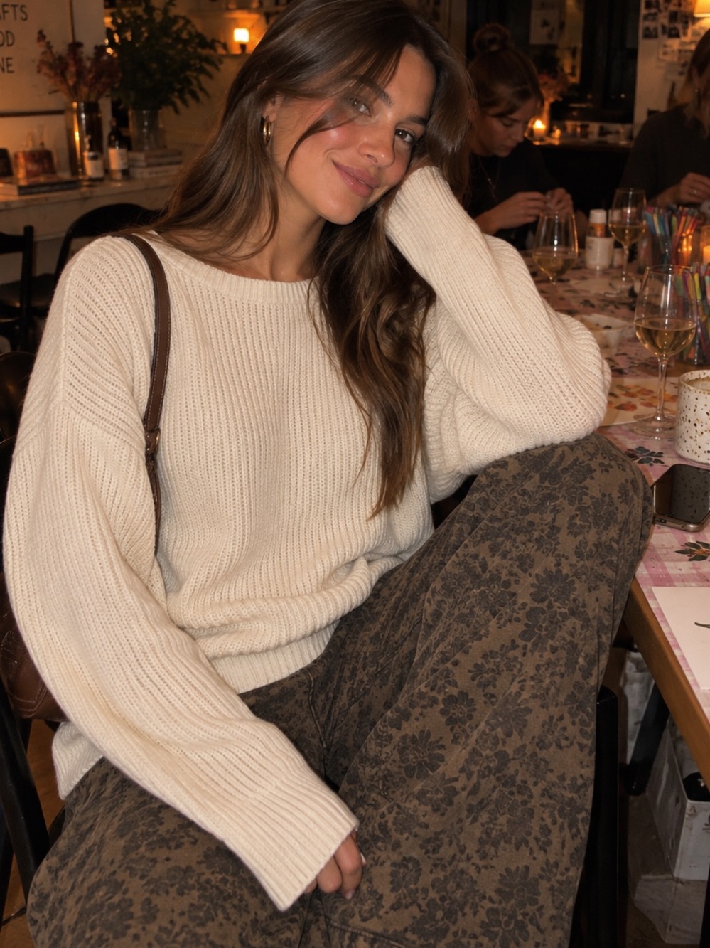 Mossimo Supply Co. Cream Crewneck Sweater